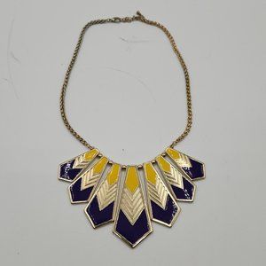 .Vintage Necklace